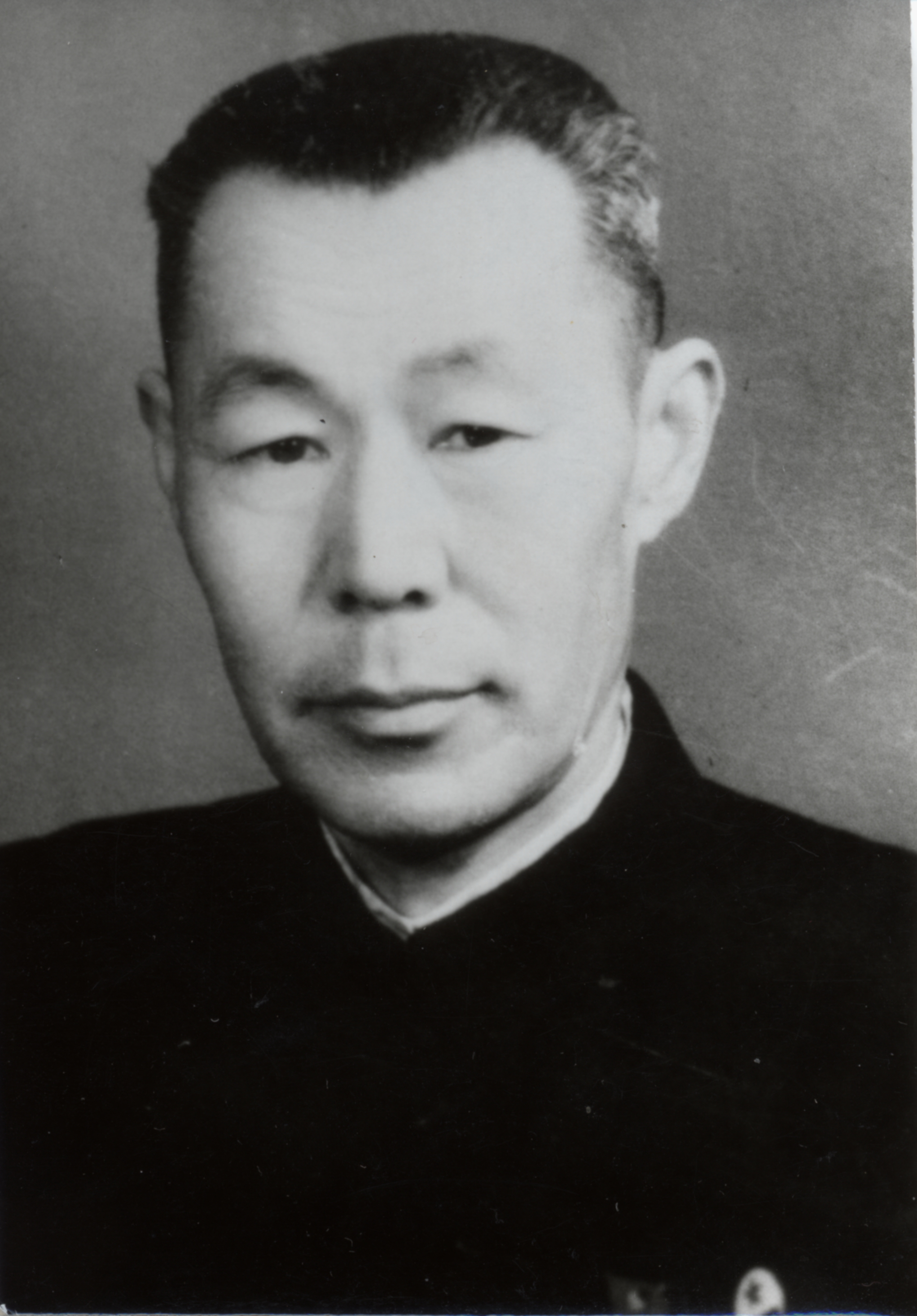 秦瓒(1898-1988,1950年1月—1951年10月任临时校